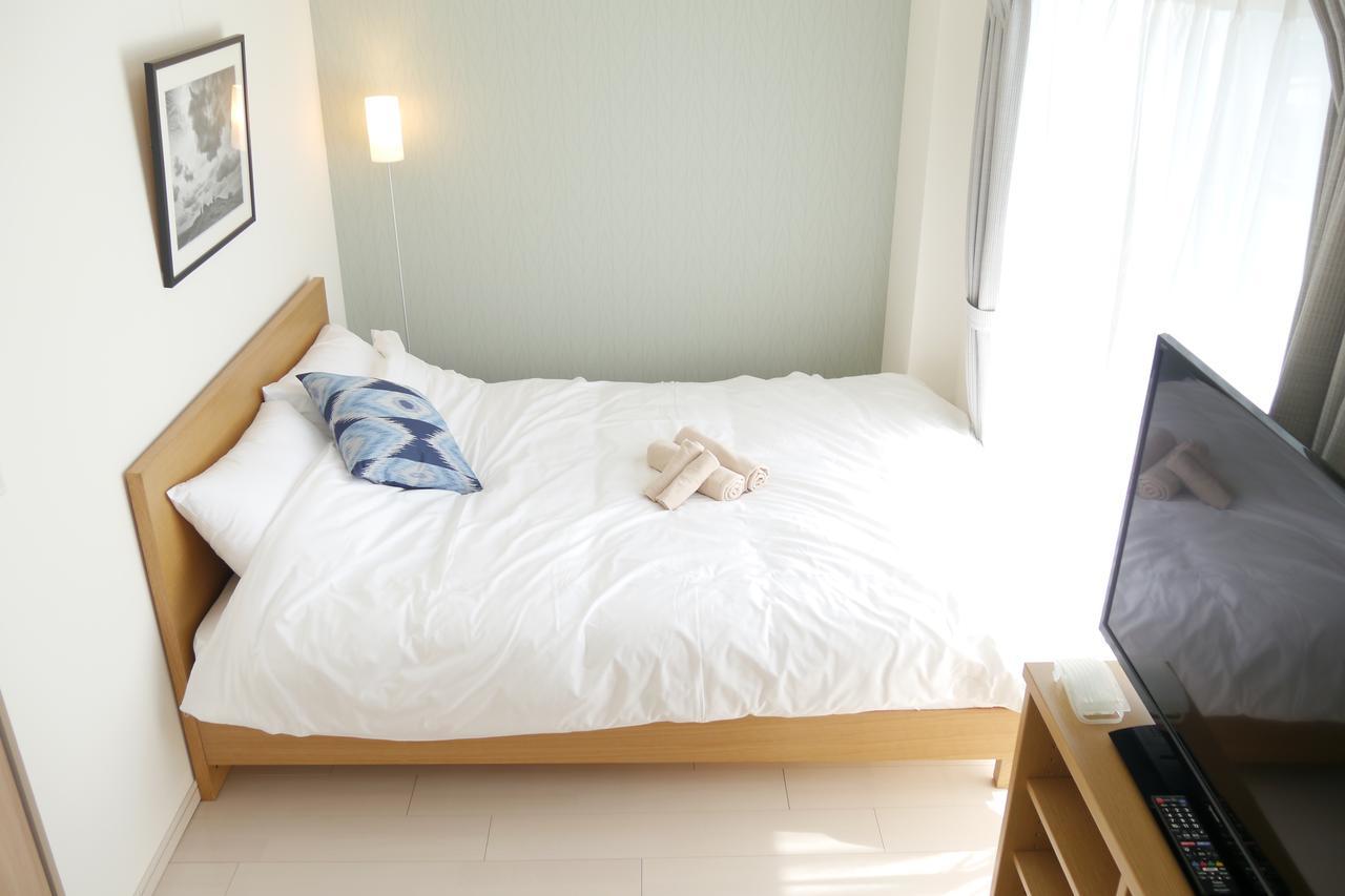 Meet Me Umeda Nishi Aparthotel Осака Екстериор снимка