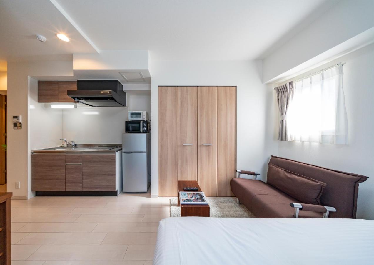 Meet Me Umeda Nishi Aparthotel Осака Екстериор снимка