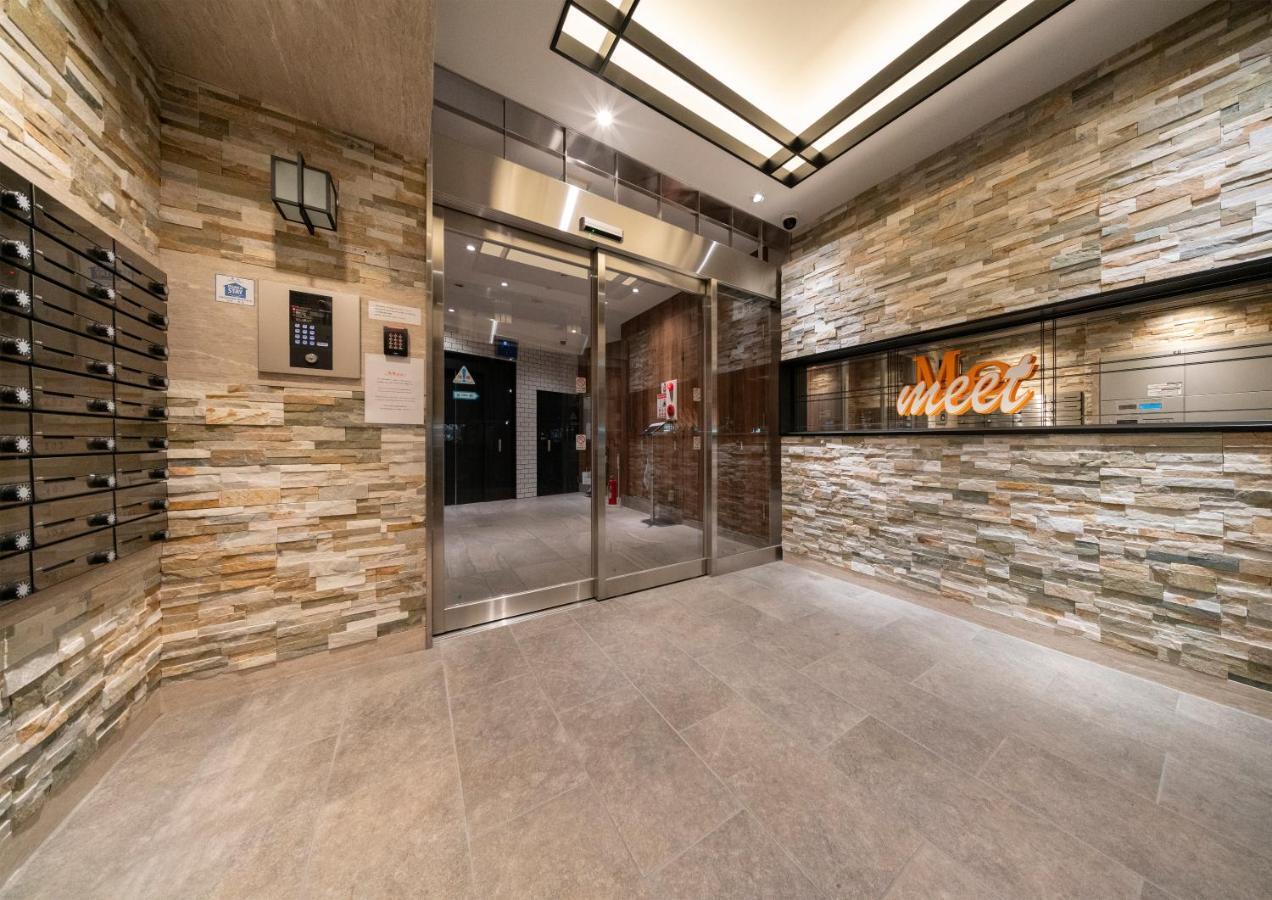 Meet Me Umeda Nishi Aparthotel Осака Екстериор снимка